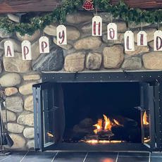 Cozy Fireside Dining in East Kelowna | McCulloch Station Pub